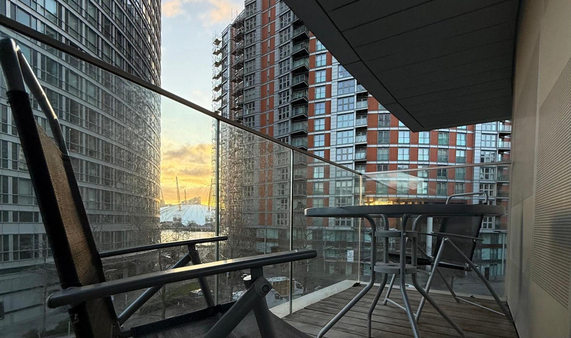Luxury Modern 2 Bed Flat With Balcony And City View - Canary Wharf City Center London Ngoại thất bức ảnh
